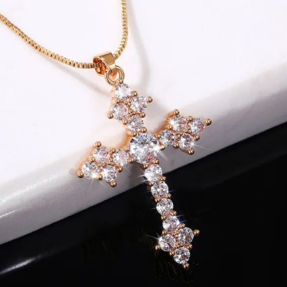 Jewelry - 18K Gold Plated Cross Necklace